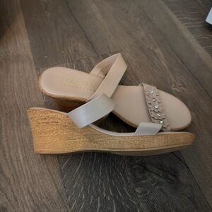 Italian Shoemakers size 9.5 pink floral wedges